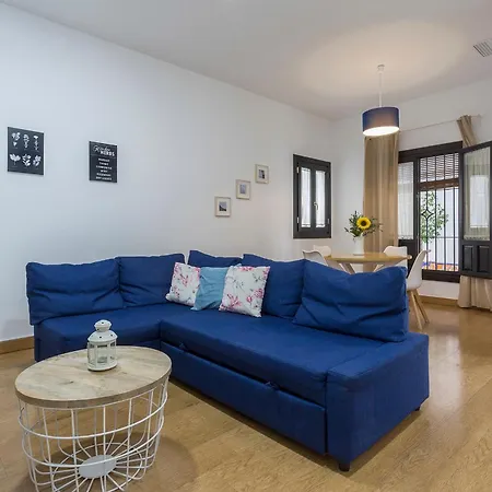 Apartment Santa Catalina Patio Andaluz 3 *